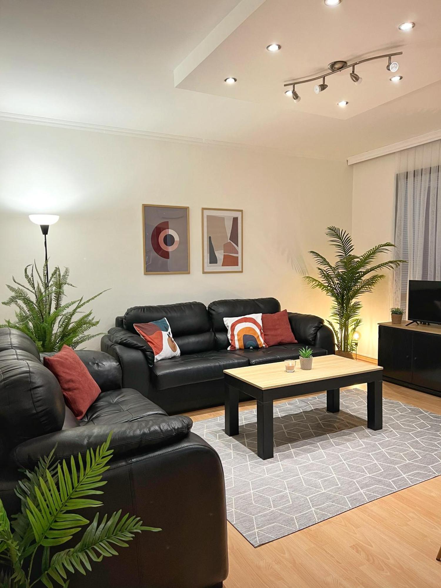 Charming 2 Bedroom Apartment Skopje Extérieur photo